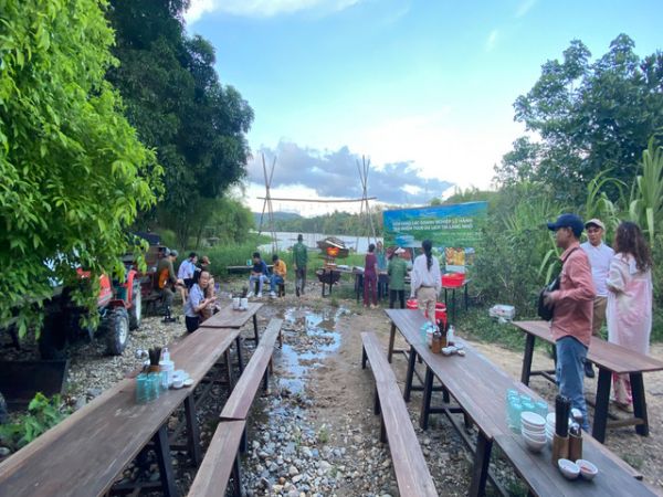 Nha Trang Camping Trip Lang Nhot Lake
